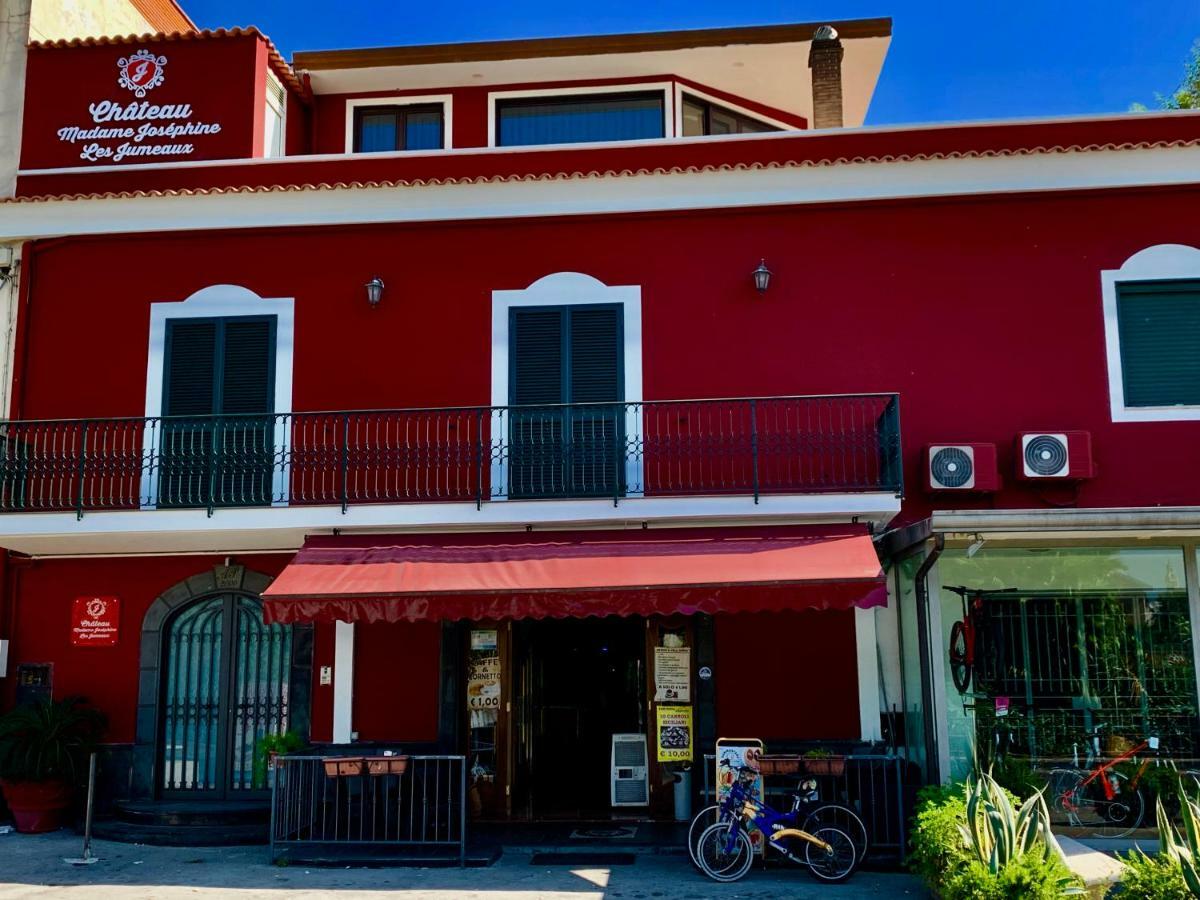 Chateau Madame Josephine Scafati Exterior photo